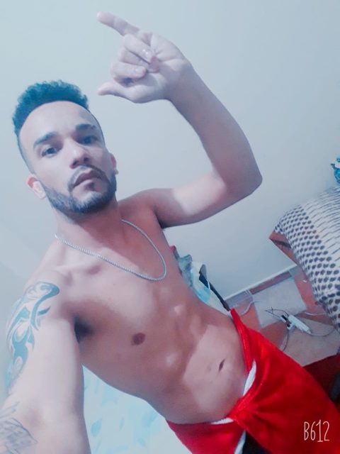 Fabricio Aguiar 12