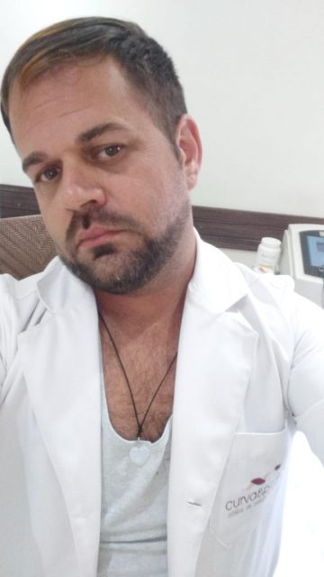 Adriano Massagista 2
