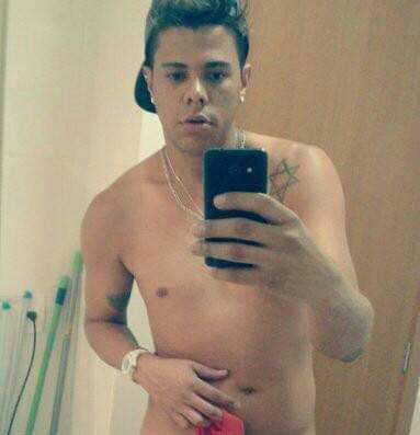 Arthur Muniz 15