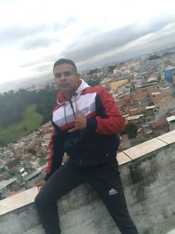 Maicon Bandeira 1