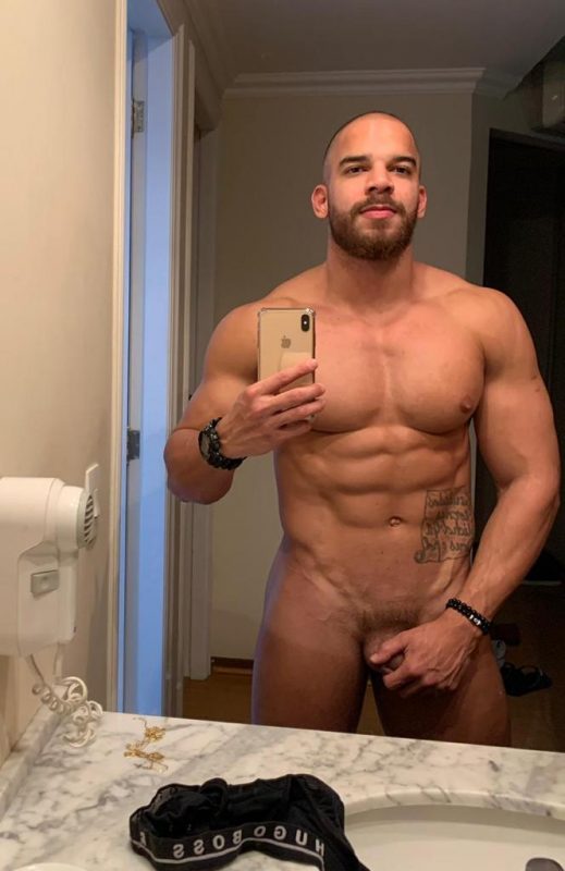 Caio Ferrari 22