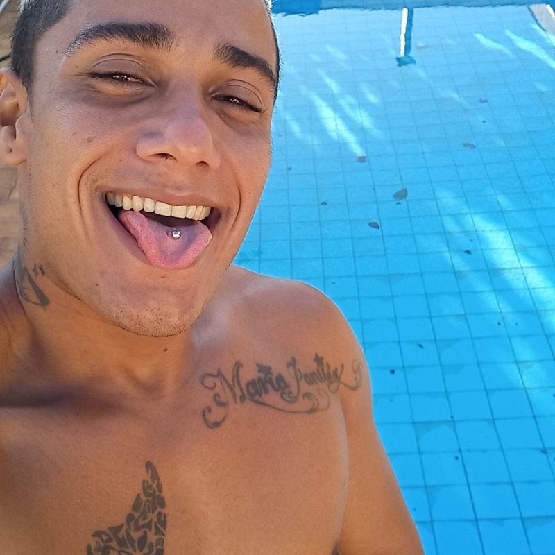 Maycon Três Pernas 43