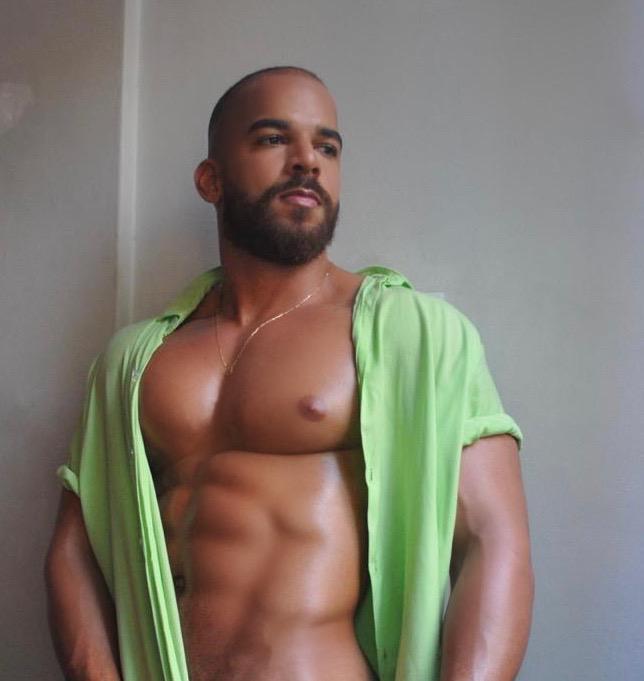 Caio Ferrari 23
