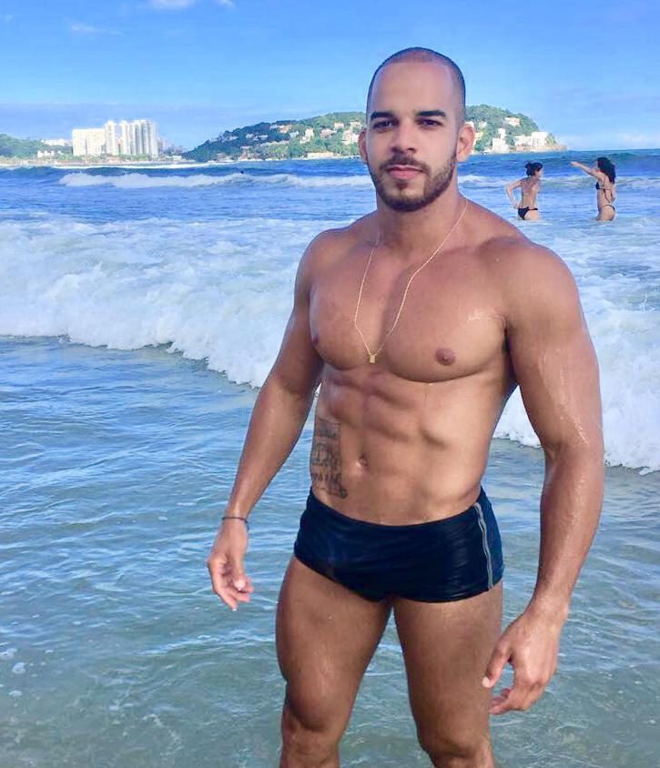 Caio Ferrari 19