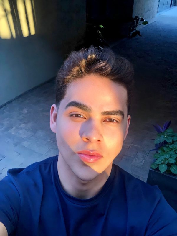 Dante Avelar 22