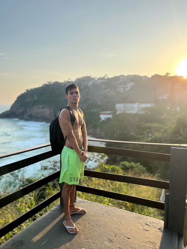 Nicolas Cairo 24