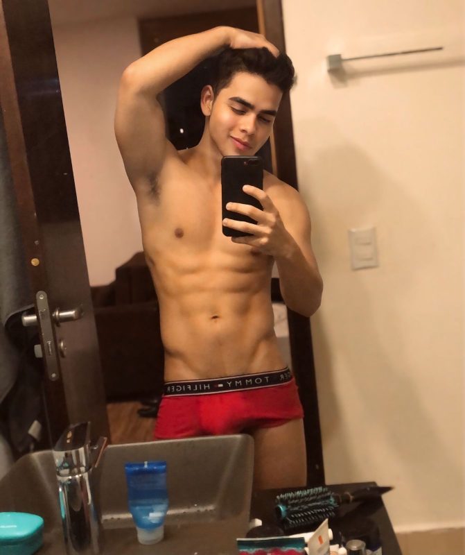 Dante Avelar 31