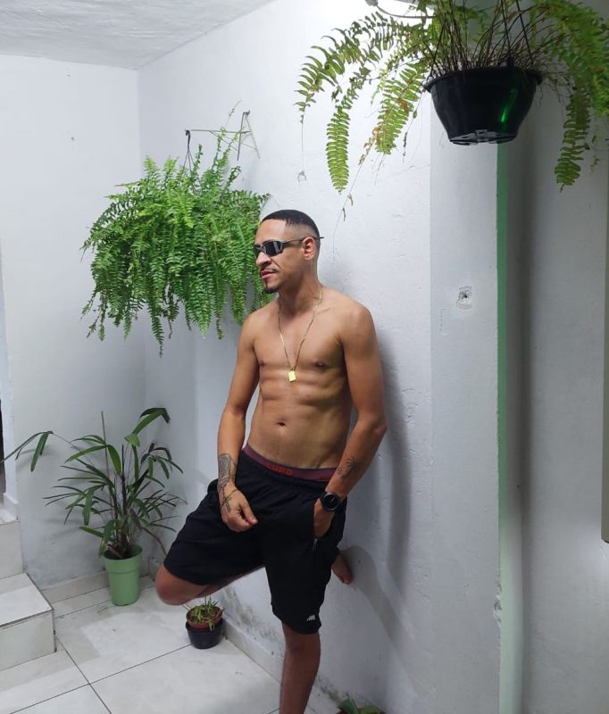 Cláudio Rivas 4