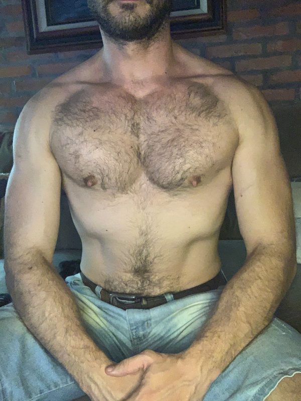Adriano Peludo 7