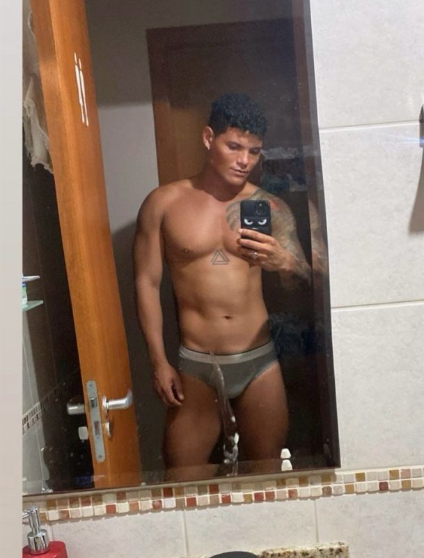 John Carioca 16