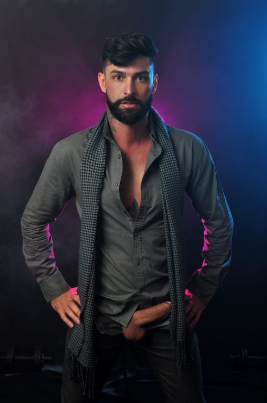 Gabriel Castro 28