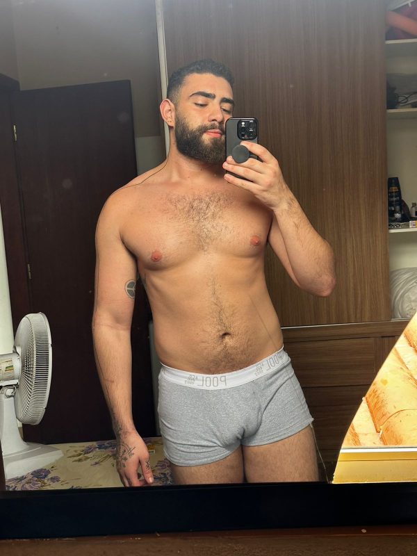 Vitor Gouveia 33