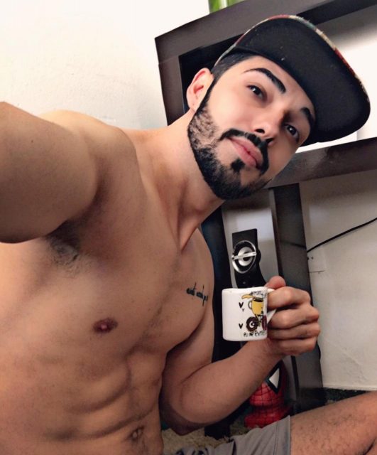 Julio Rastrello 16