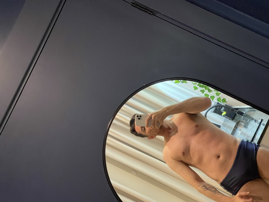 Robert Queiroz 9