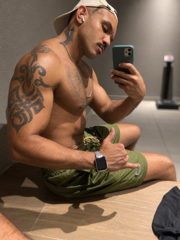 Carlos Riveros 4