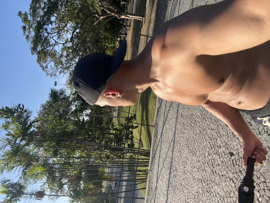 Lorenzo Moraes 21