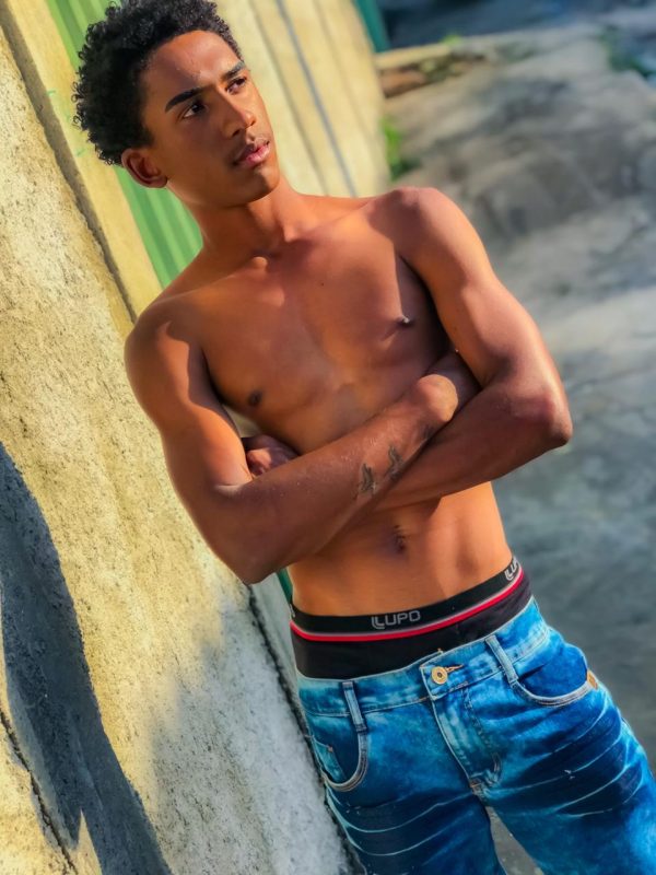 Albert Rodrigues - Sem Local 1