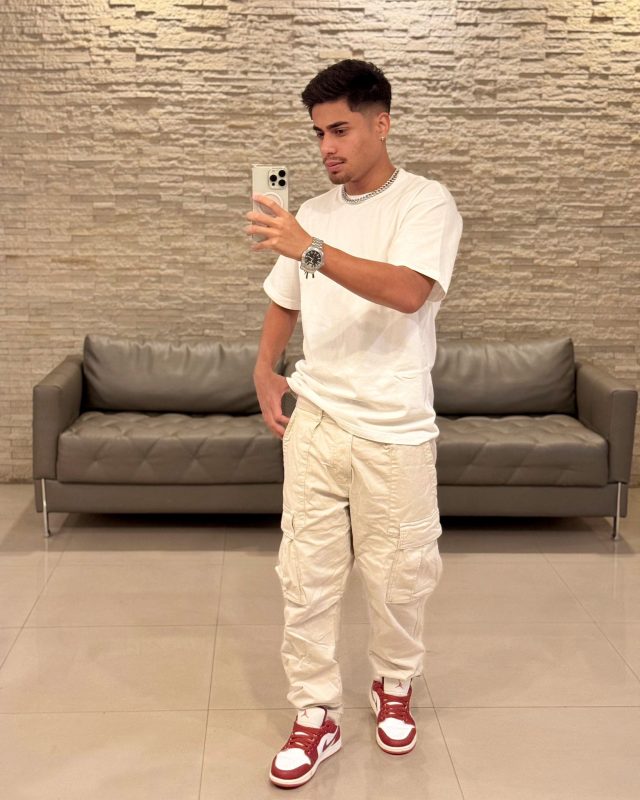 Adrian Santos 8