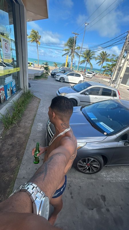 Ricardo Moreno 25