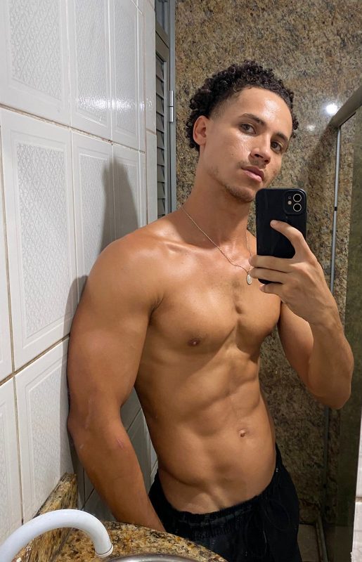 Matheus Hétero 27