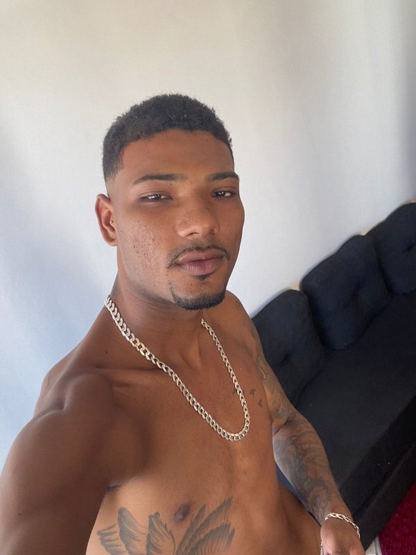Ricardo Moreno 29