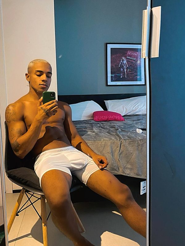 Greg Sousa 28