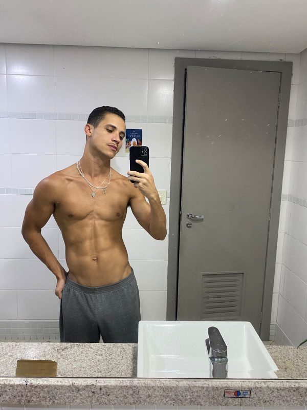 Matheus Hétero 1