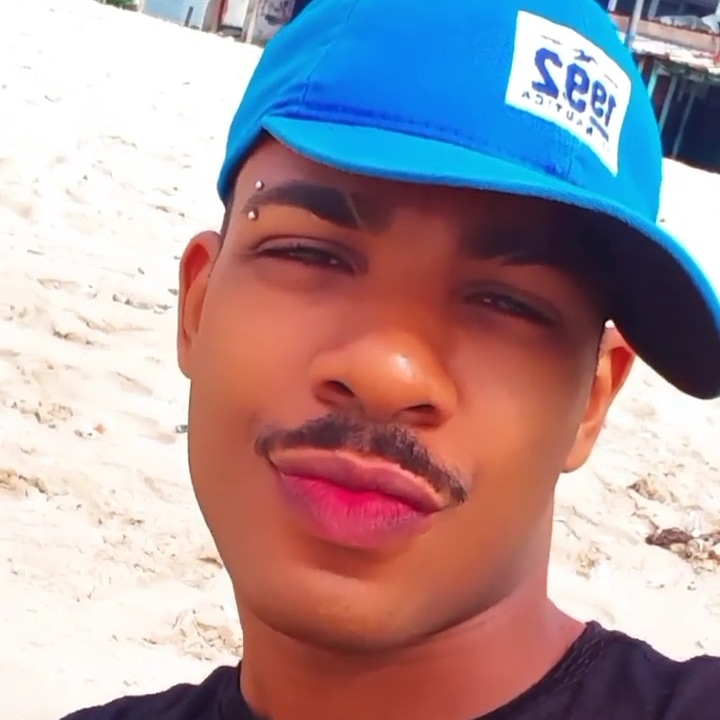 Arthur Dotado 4