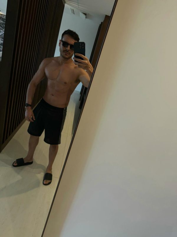 Caio Bhaskar 39
