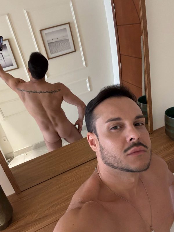 Caio Bhaskar 44