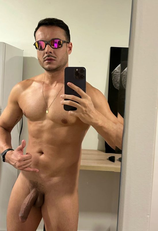 Caio Bhaskar 24