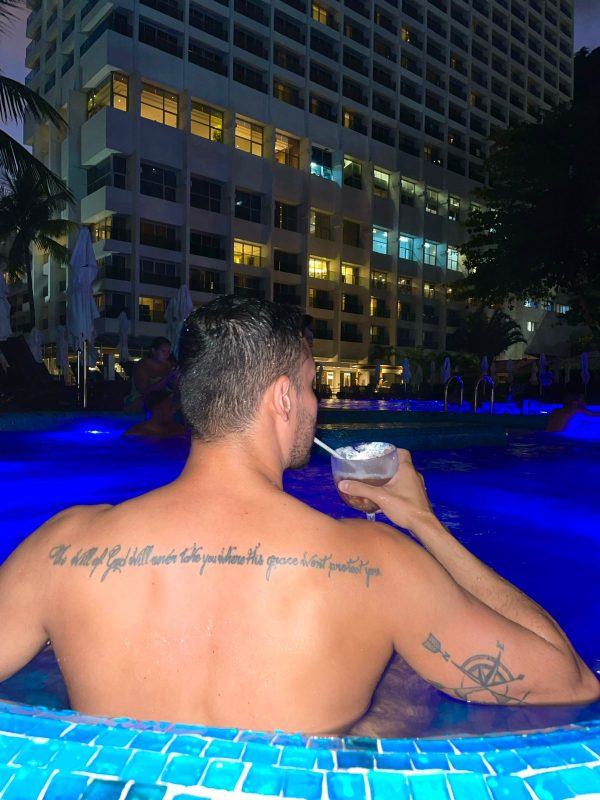 Caio Bhaskar 33