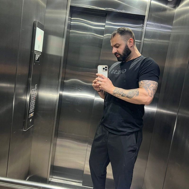 Ali Zayn 33