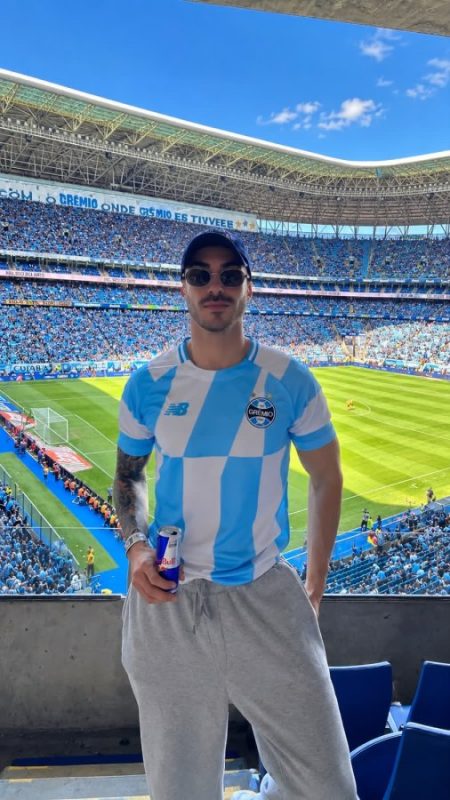 Rafael Reis 24