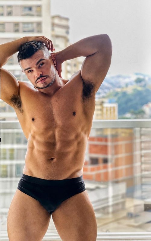 Lucas Ferraz 69