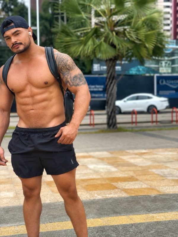Lucas Ferraz 49