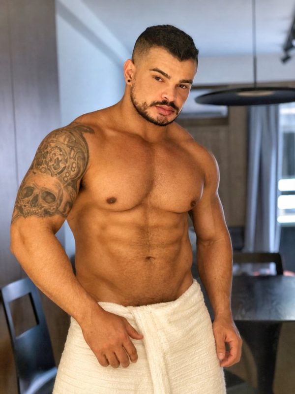 Lucas Ferraz 48