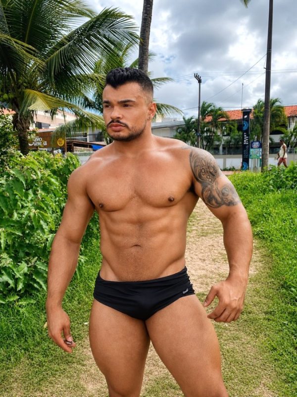 Lucas Ferraz 25