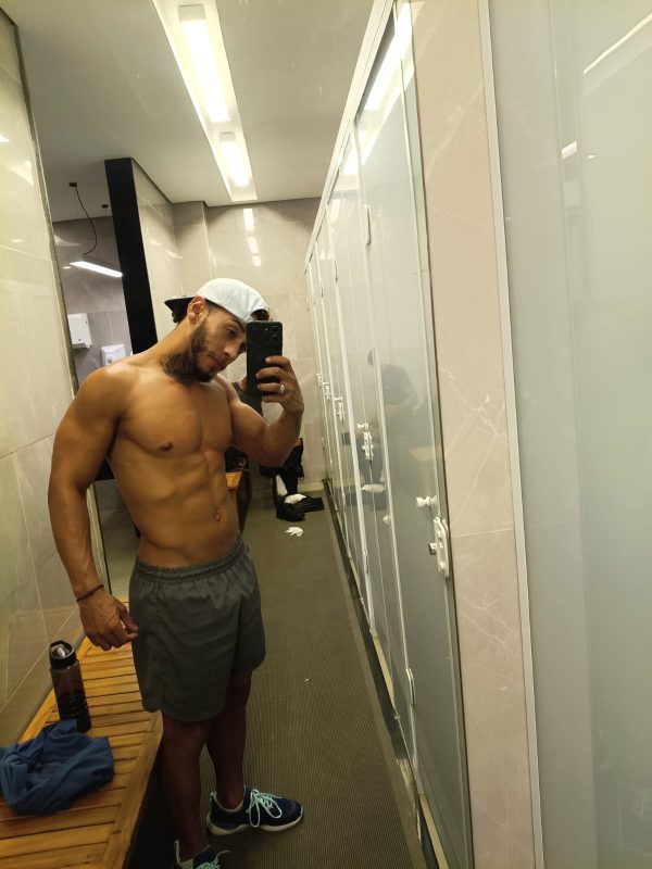 Felipe Castro 32