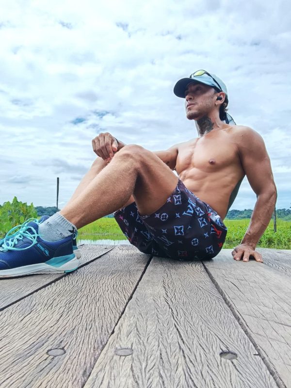 Felipe Castro 11