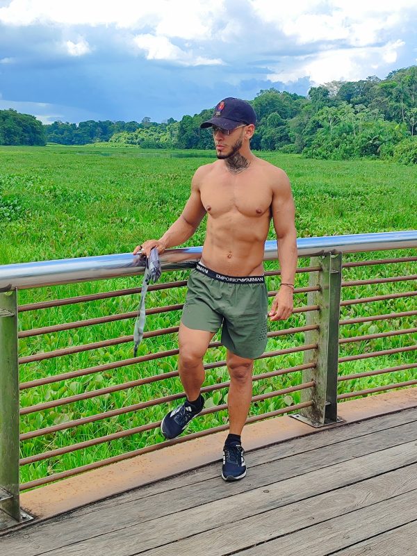 Felipe Castro 38