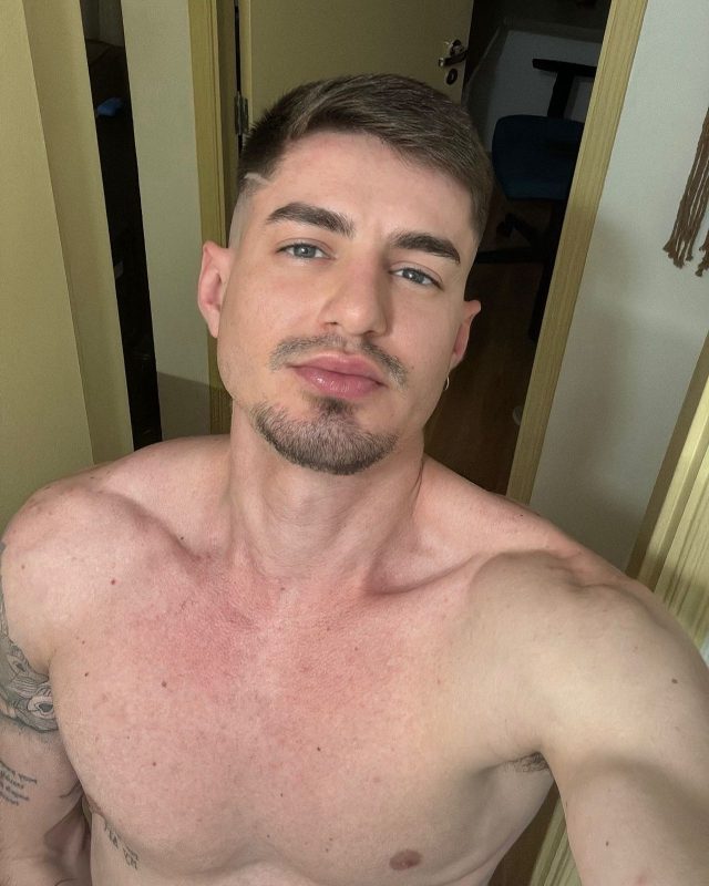 Vitor Maika 10
