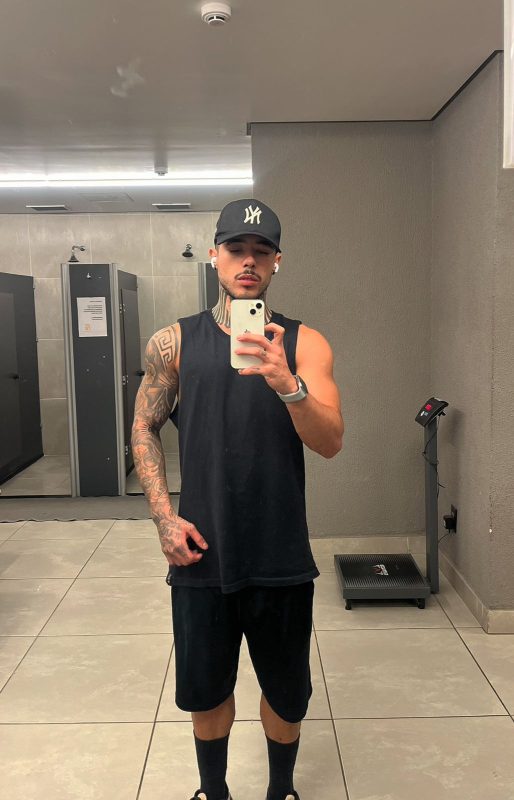 Nicolas França 43