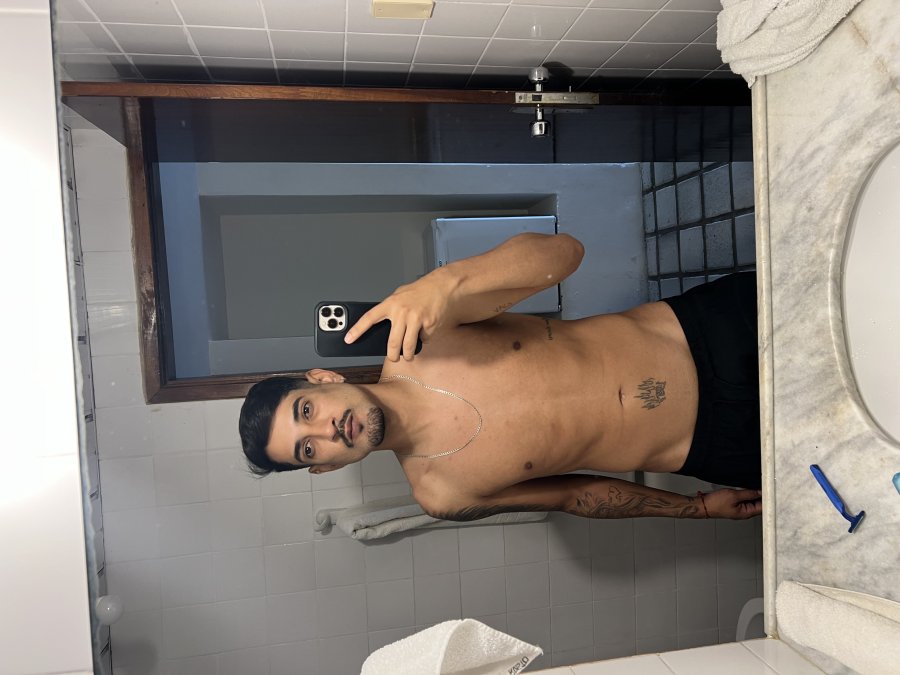 Henry Dotado 4
