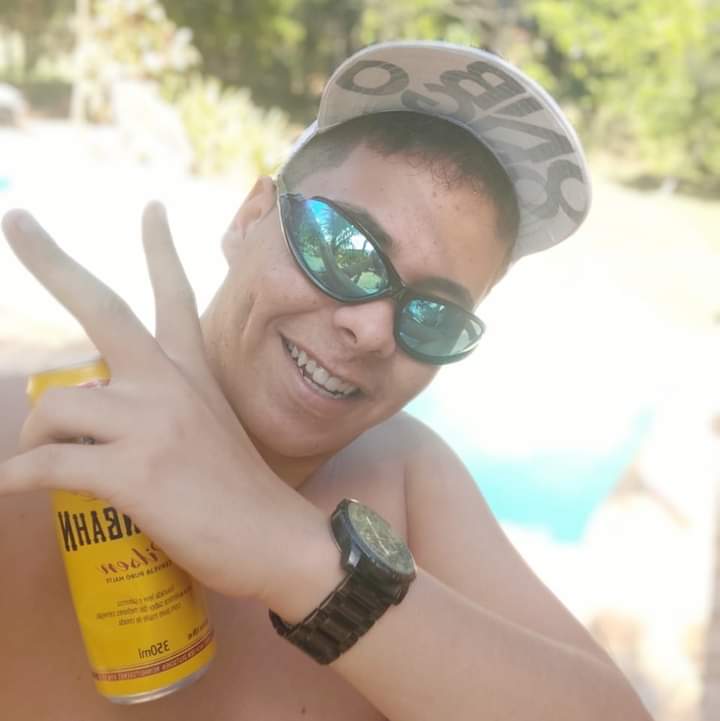 Lucas Completo 2