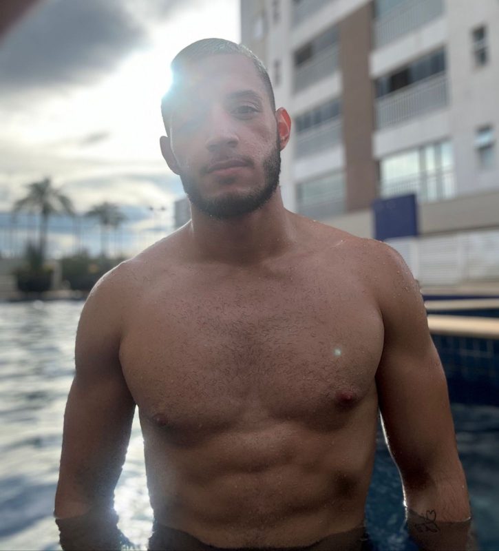 Júnior Aluizo 32