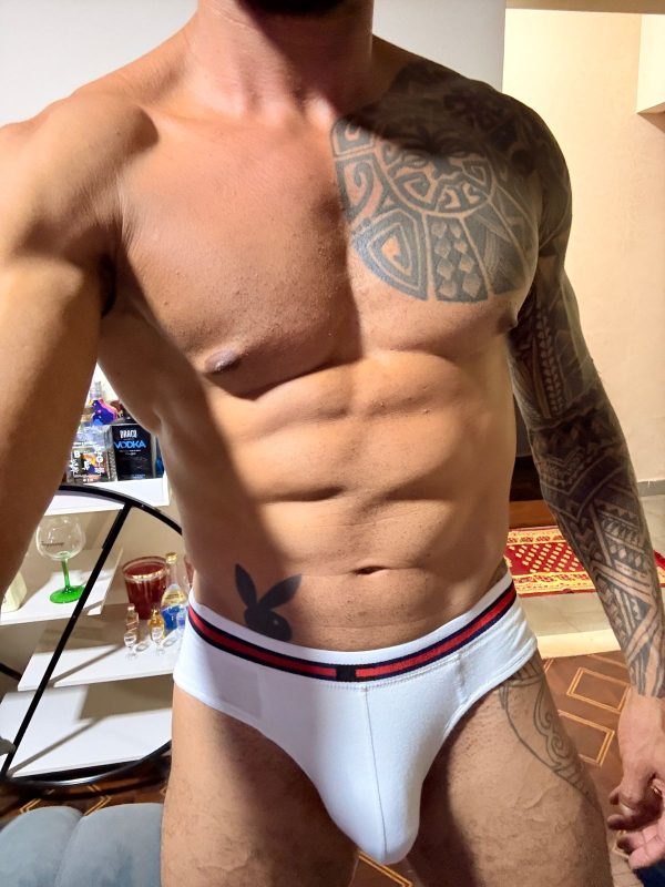 Victor Lacerda 48