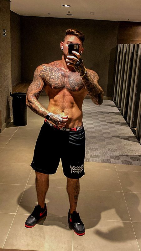 Leon Grego 33