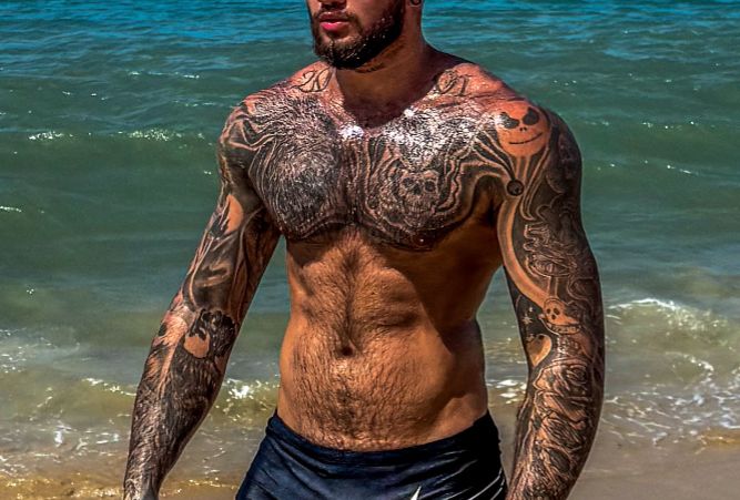 Leon Grego 24