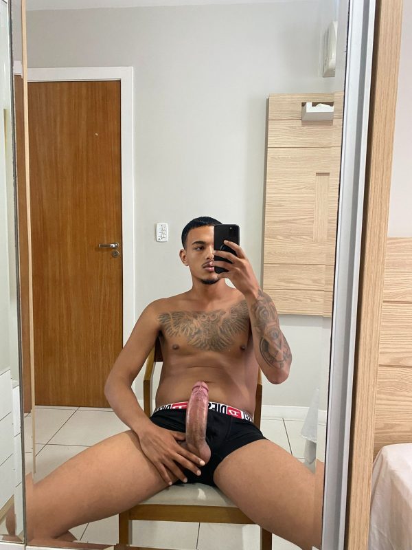 Yuri Castro 22